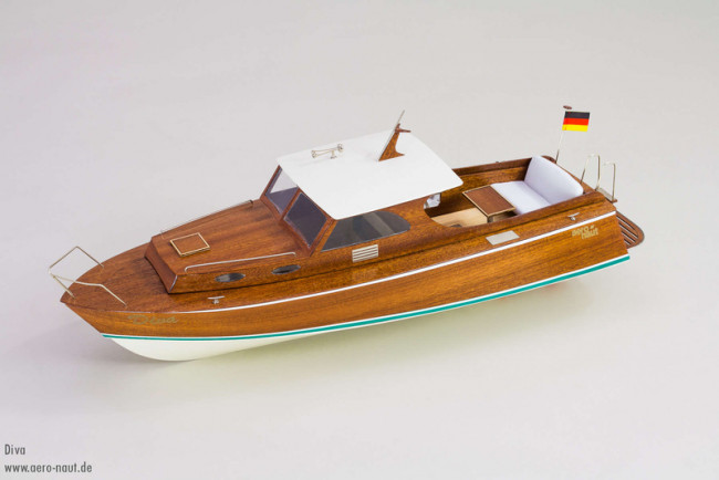 Aero-Naut Diva Radio Control Cabin Cruiser Boat Wooden Kit 