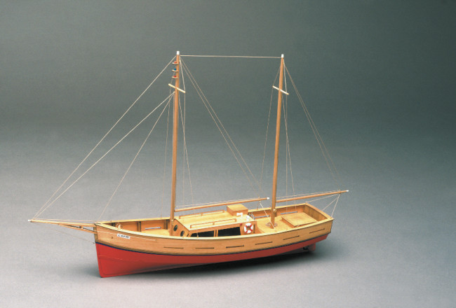 Mantua Capri Model Yacht 1:35 Scale Wood Ship Kit 