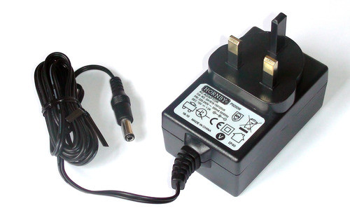 Scalextric P9200 UK Transformer Adapter Power Supply 15V 1.2A for Slot Cars