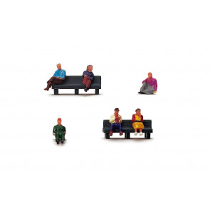 1:76 Scale Sitting People - Hornby Train Track Accessories 00 Gauge