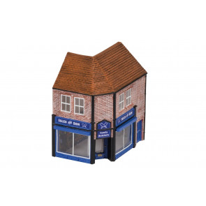 The Butchers Shop Isles and Son - Hornby Trains Skaledale Buildings 00 Gauge