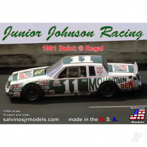 1:24 NASCAR Plastic Car Kit - Darrell Waltrip - 1981 Buick Regal - Mountain Dew