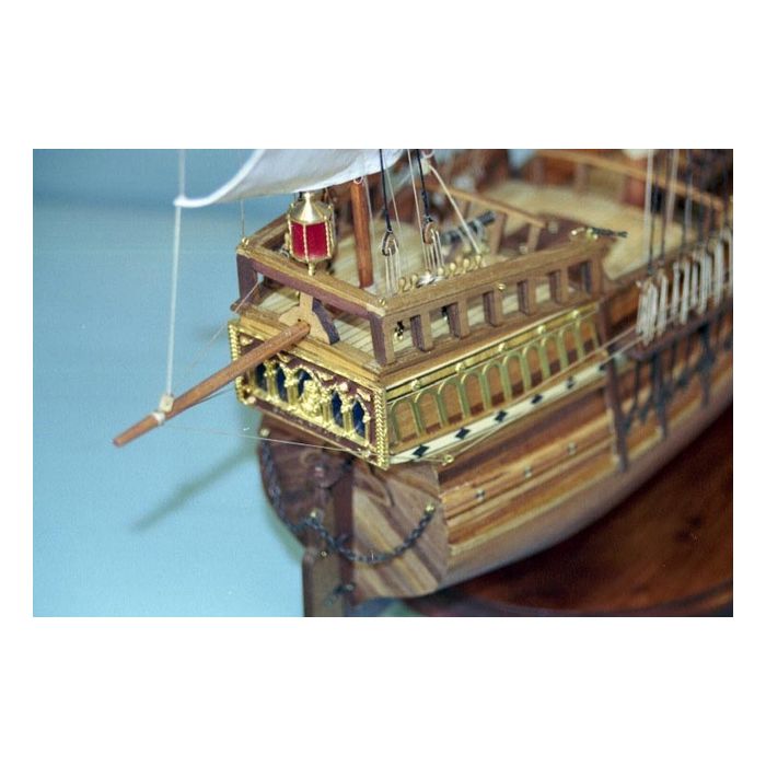 Mantua Santa Maria 1:50 Scale Wood Kit - Flagship of the Columbus Fleet 1492 