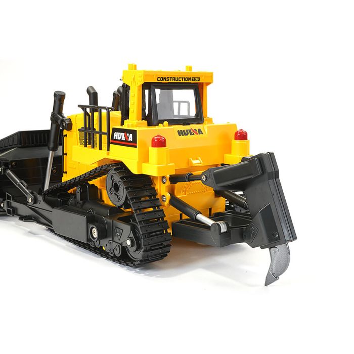 Huina 1:16 RC Model Bulldozer - Full 11 Channel Function with Ripper Digger