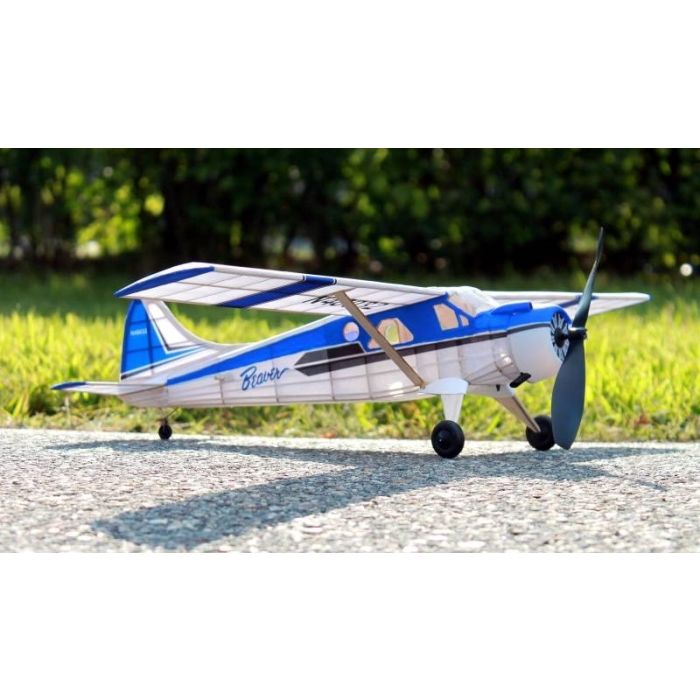 DHC-2 Beaver Flying Model Balsa Aircraft Kit 610mm Wingspan from Guillow's
