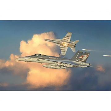 Italeri F/A-18E SUPER HORNET TOP GUN! Plastic Model Kit