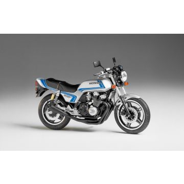 Tamiya 1:12 Honda CB750F 'Custom Tuned' Ltd Plastic Model Kit