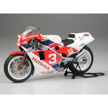 Tamiya 1:12 Honda NSR500 Factory Colour Plastic Model Kit