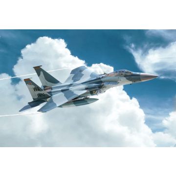 Italeri 1:72 F-15C Eagle Plastic Model Kit