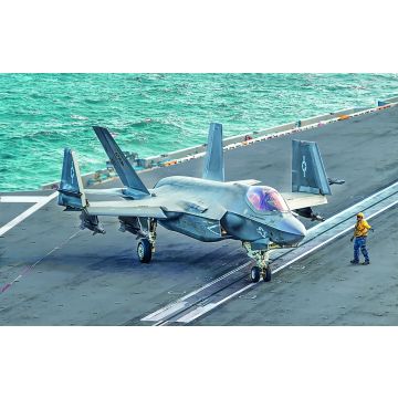 Italeri 1:72 F-35C Lightning II Plastic Model Kit