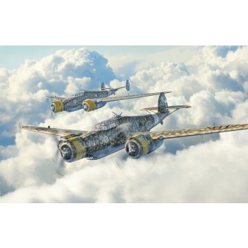 Italeri 1:72 CANT Z.1007 Alcione Bomber Plastic Model Kit