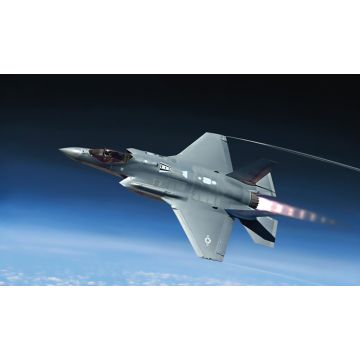 Italeri 1:32 F-35A LIGHTNING II Plastic Model Kit