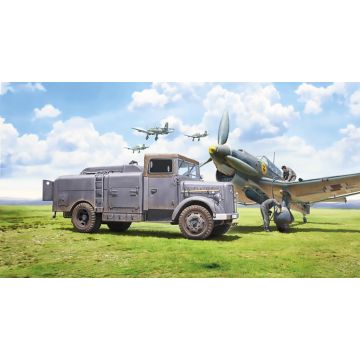Italeri 1:48 Opel Blitz Tankwagen Kfz. 385 Battle of Britain 80th Plastic Model Kit