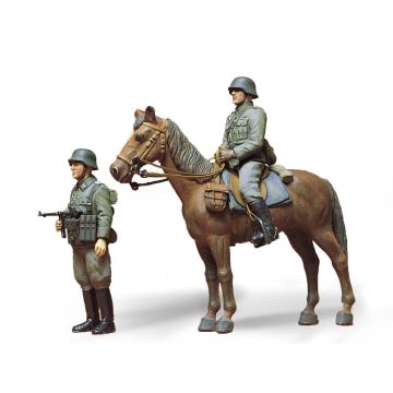 Tamiya 1:35 German Mounted Infantry Ltd Plastic Model Kit