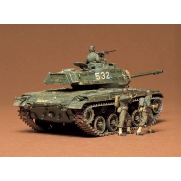 Tamiya 1:35 U.S. M41 Walker Bulldog Plastic Model Kit