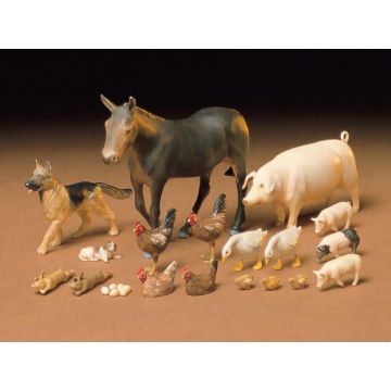 Tamiya 1:35 Livestock Plastic Model Kit