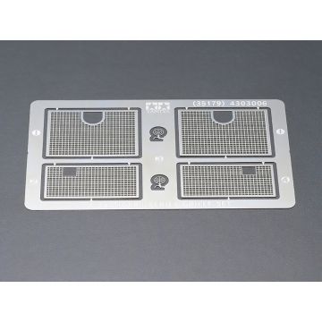 Tamiya 1:35 Tiger 1 Etched Grille Plastic Model Kit