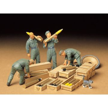 Tamiya 1:35 German Tank Ammo-Loading Crew Plastic Model Kit