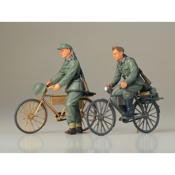 Tamiya 1:35 German Soldiers w/ Bicycles Plastic Model Kit