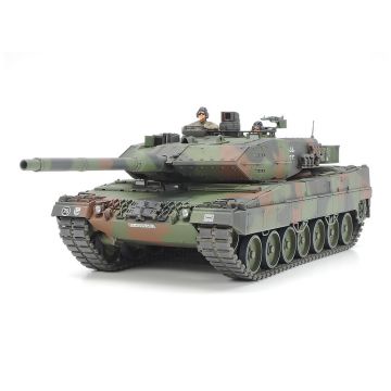 Tamiya 1:35 Leopard 2 A6 Main Battle Tank Plastic Model Kit