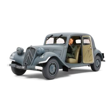 Tamiya 1:35 Citroën Traction 11CV Staff Car Plastic Model Kit