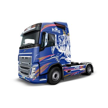 Italeri 1:24 Volvo FH 16 Globetrotter - medium roof Plastic Model Kit