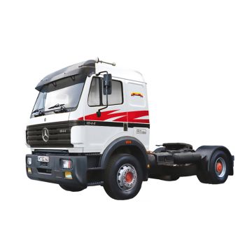 Italeri 1:24 Mercedes-Benz SK 1844LS V8 Plastic Model Kit