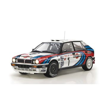 Italeri 1:12 Lancia Delta HF Integrale Plastic Model Kit