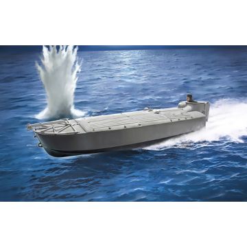 Italeri 1:35 M.T.M. "Barchino" with crew Plastic Model Kit