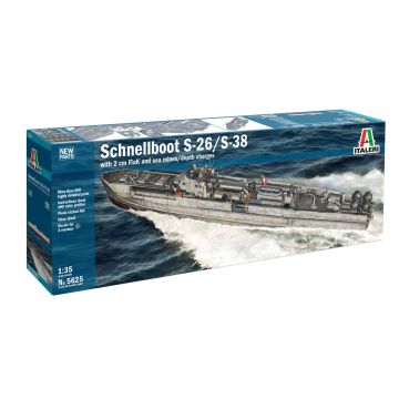 Italeri 1:35 SCHNELLBOOT S-26/S-38 Plastic Model Kit