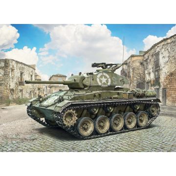 Italeri 1:35 M24 "Chaffee" Plastic Model Kit