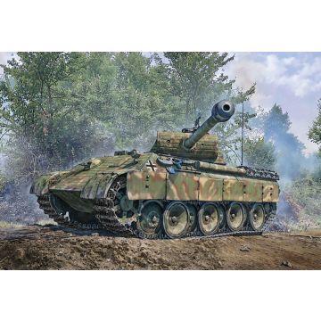 Italeri Sd.Kfz. 171 Pz.Kpfw. V Panther Ausf. A Plastic Model Kit