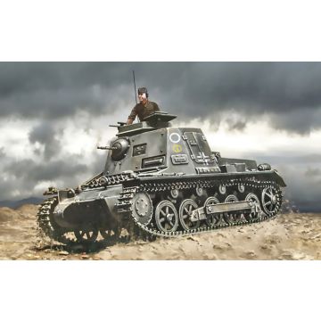 Italeri 1:72 Sd.Kfz 265 Panzerbefehls Wagon Plastic Model Kit