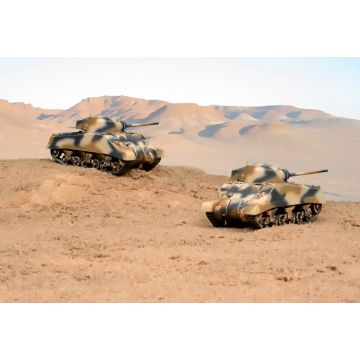 Italeri 1:72 M4A2 Sherman III Plastic Model Kit