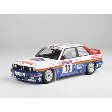 Beemax 1:24 BMW E30 M3 Tour de Corse 1987 Winner Plastic Model Kit