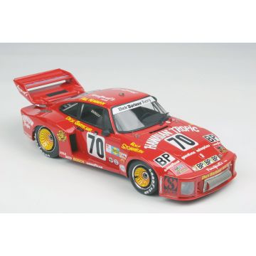 Beemax 1:24 Porsche 935 Turbo 1979 Lemans Class winner #70 Plastic Model Kit