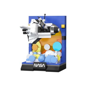 CaDA Space Shuttle Discovery - 250 Piece Brick Build Model Kit