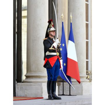 ICM 1:16 French Republican Guard Cavalry Regiment Corporal 1:16 Figure Plastic Model Kit