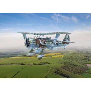 ICM 1:32 Hs 123A-1 WWII German Attack Aircraft Plastic Model Kit