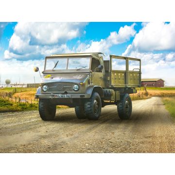 ICM 1:35 Unimog S 404 German Military Truck Plastic Model Kit