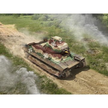ICM 1:35 FCM 36 French Light Tank In German Service Plastic Model Kit