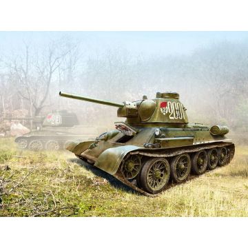 ICM 1:35 Т-34/76 (Late 1943 Production) WWII Soviet Medium Tank Plastic Model Kit