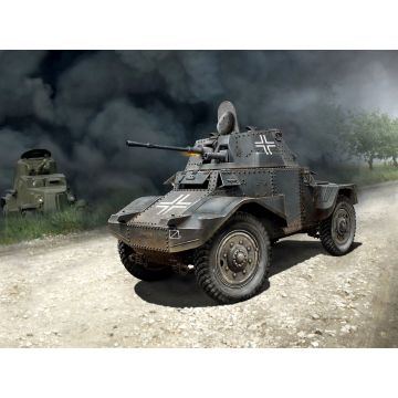 ICM 1:35 Panzerspähwagen P 204 (f) WWII German Armoured Vehicle Plastic Model Kit