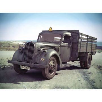 ICM 1:35 G917T (1939) German Army Truck Plastic Model Kit