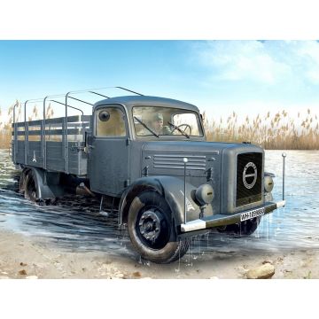 ICM 1:35 KHD S3000 WWII German Army Truck Plastic Model Kit