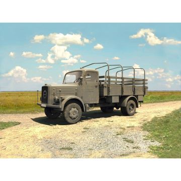 ICM 1:35 KHD A3000 WWII German Truck Plastic Model Kit