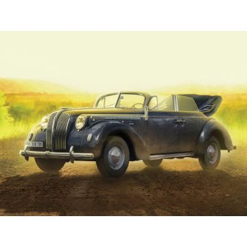 ICM 1:35 Admiral Cabriolet WWII German Staff Car with 4 Figures Plastic Model Kit