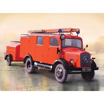 ICM 1:35 L1500S LF 8 German Light Fire Truck Plastic Model Kit