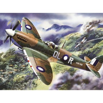 ICM 1:48 Spitfire Mk.VIII WWII British Fighter Plane Plastic Model Kit