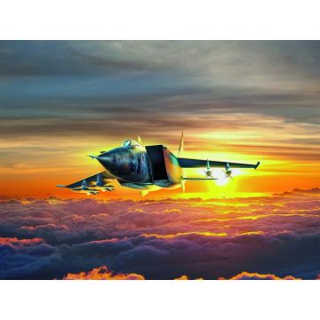 ICM 1:72 MiG-25 BM Soviet Strike Aircraft Plastic Model Kit